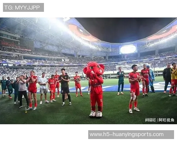 足球队名背后的故事与精神传承探索球队文化与球迷情感的深刻联系 足球队名背后的故事与精神传承探索球队文化与球迷情感的深刻联系